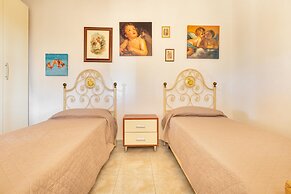 2147 Villa Giulia & Sara