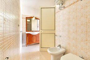 2147 Villa Giulia & Sara