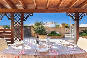 2147 Villa Giulia & Sara