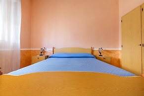 2276 Villino Valentina