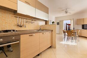 2100 Villetta Martina