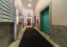 Apartment near Center Almazova 4