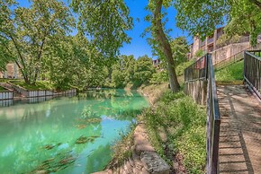 Fun on the Comal CW C104 2 Bedroom Condo by RedAwning