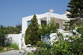 Family Holidays House Koutsouras by GHH