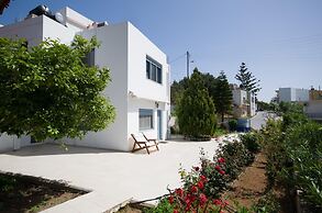 Family Holidays House Koutsouras by GHH