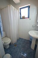 Family Holidays House Koutsouras by GHH