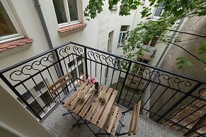 Apartment Rakowicka 6 Cracow by Renters