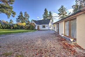 Charming 1-bed Cottage in Inverness