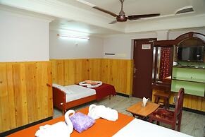 Hotel Nandha