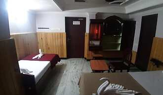 Hotel Nandha