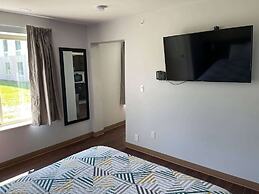 Studio 6 Peoria, IL