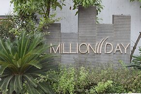 Hotel Million Day