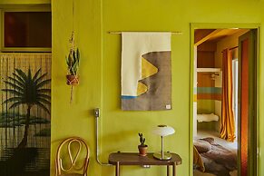 MOOD HAUS by DW - 70's Retro Stays