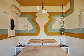 MOOD HAUS by DW - 70's Retro Stays