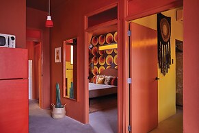 MOOD HAUS by DW - 70's Retro Stays