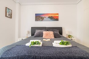 Sunset Golf Apartments