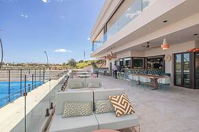 Sunset Golf Apartments
