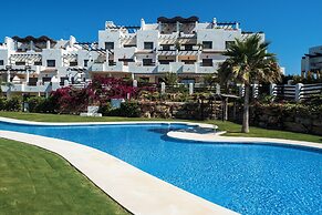 Sunset Golf Groundfloor Pool Estepona
