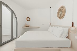 Oyster Luxury Suites