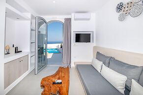 Oyster Luxury Suites