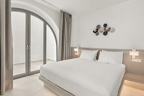 Oyster Luxury Suites