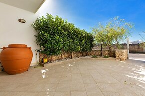 2091 Villino Tropical