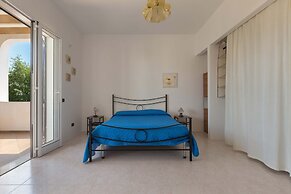 2042 Villa Rossella Blu