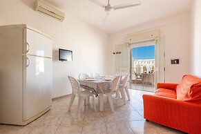 1930 Residence La Primula