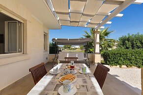 2097 Villa Regina Dello Ionio