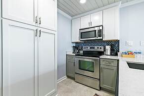 Gulf Shores Surf & Racquet Club 212A