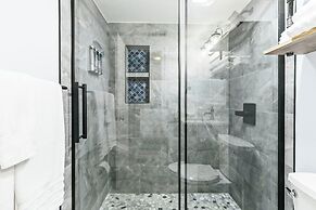 Gulf Shores Surf & Racquet Club 212A