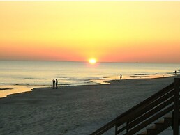 Gulf Shores Surf & Racquet Club 212A