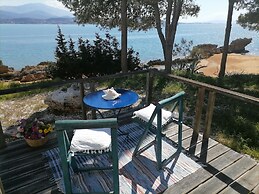 Alekos Beach Houses-Romance