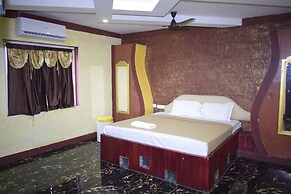 Navagiraga Resorts & Hotel