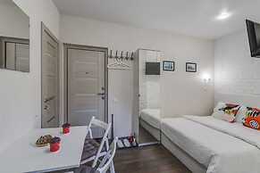 Travelto Petrogradskaya