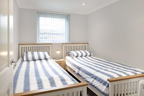 Captivating 2-bed Villa in Millendreath Near Looe