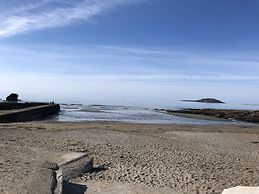 Captivating 2-bed Villa in Millendreath Near Looe