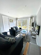 Captivating 2-bed Villa in Millendreath Near Looe