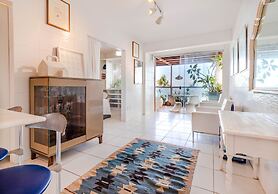 RV04 - Quarto e Sala Vista Mar