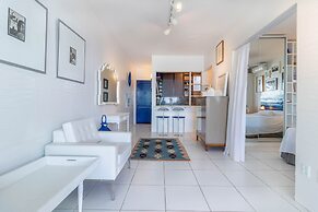 RV04 - Quarto e Sala Vista Mar