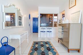 RV04 - Quarto e Sala Vista Mar