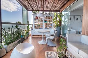 RV04 - Quarto e Sala Vista Mar