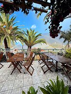 Gardens Guest House-hostel