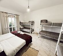 Gardens Guest House-hostel