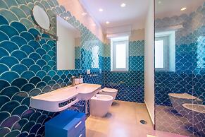 Beachfront Villa Sorrento & private sea access