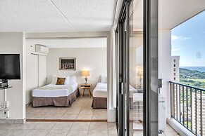 Waikiki Banyan Condo With Panoramic 37th Floor Ocean Views by Koko Res