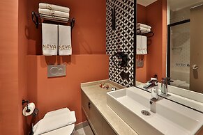 Neva Boutique Hotel
