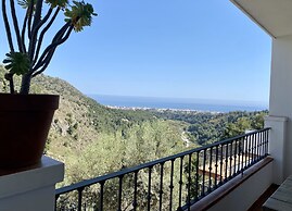 La Perla de Frigiliana Suites & Villa