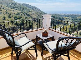 La Perla de Frigiliana Suites & Villa