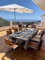 La Perla de Frigiliana Suites & Villa